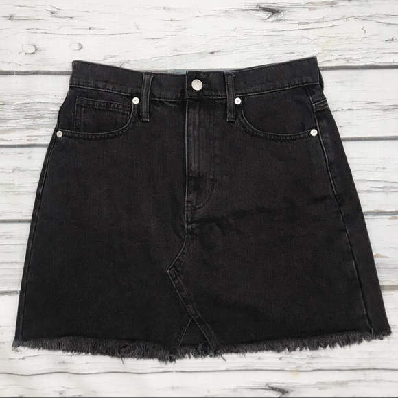 Madewell Denim Mini Skirt Black Jean Cutoff Distressed Hem Women’s Size 27 NEW - Picture 3 of 16